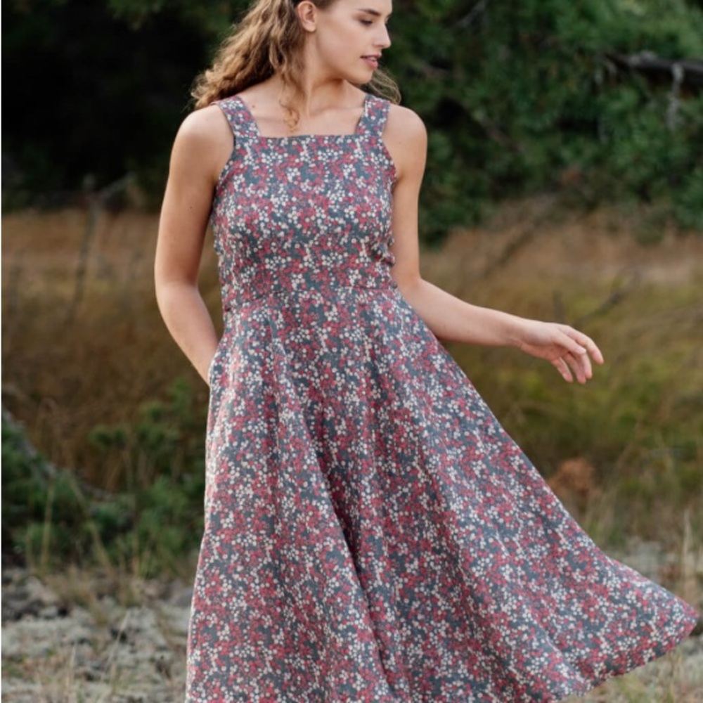 son de flor ditsy floral pinafore